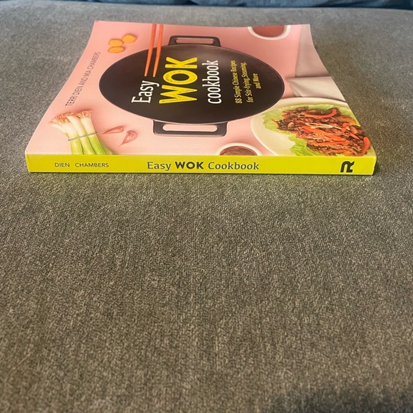 Easy Wok Cookbook - Picture 6 of 6